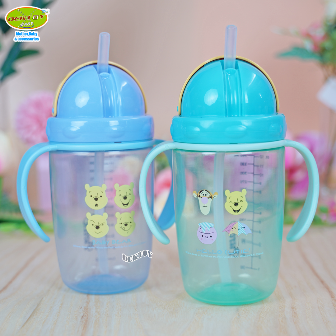 Pureen เพียวรีน ถ้วยหลอดดูดพร้อมมือจับ 12 ออนซ์ 360 มล.028080 ลายหมีพูห์