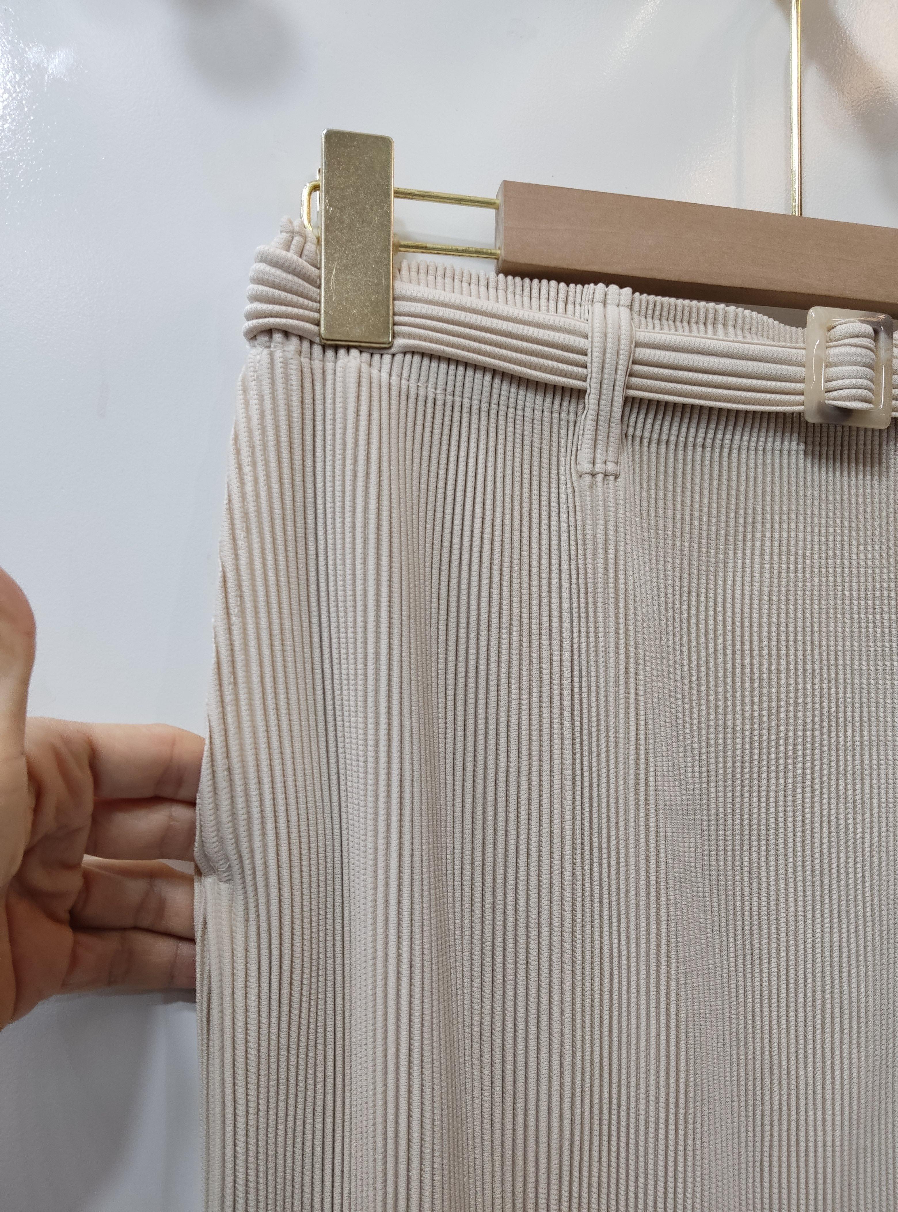 2MUAY รุ่น GJO2041P กระโปรงอัดพลีท THICK PENCIL PLEATED SKIRT 4 สี FREE SIZE