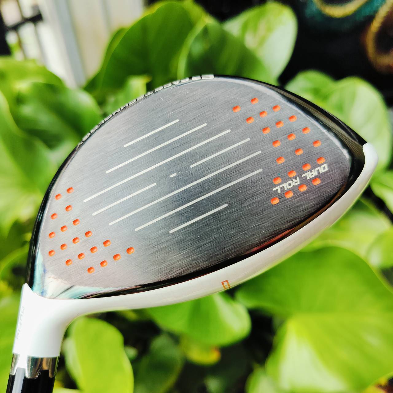 Driver COBRA AMP CELL PRO สามารถไขปรับองศาได้ 7.5 - 10.5 ก้าน FUJIKURA ROMBAX FLEX R เพิ่มประสิทธิภาพในการทำเกม และชดเชยความผิดพลาดได้อย่างยอดเยี่ยม ไม้กอล์ฟพรีเมี่ยมมือสอง ของแท้ By NakaraLuxurious