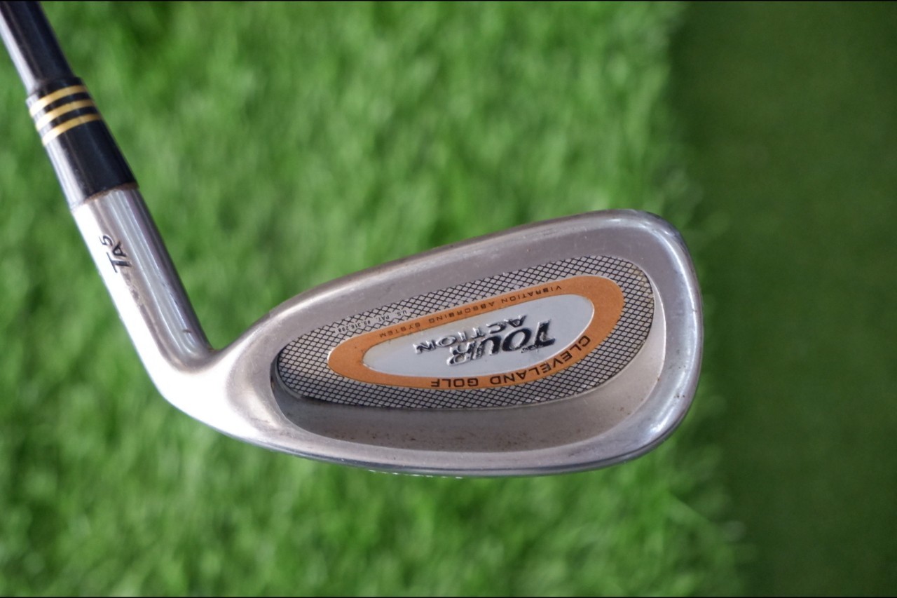 เหล็ก 6 Cleveland golf tour actton