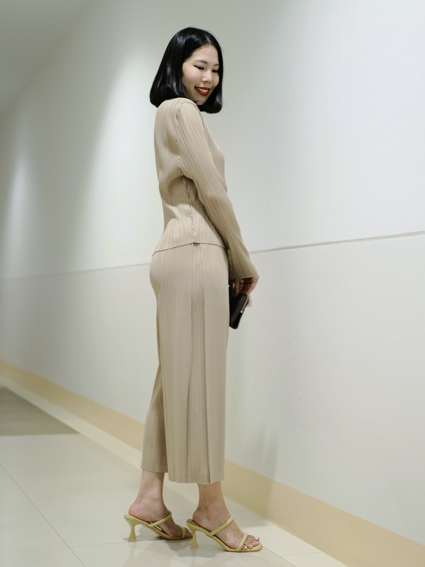 กก. ยาว33นิ้ว! 2MUAY รุ่น GJO5006-9 / GJO1306-9 เซ็ทพลีทคุณภาพ FRONT BUTTON FRONT WITH PANTS PLEATED SET 7 สี FREE SIZE