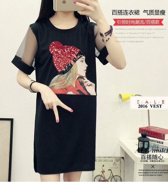 เดรสแฟชั่น แขนซีทรู ลายตามแบบ สีดำ