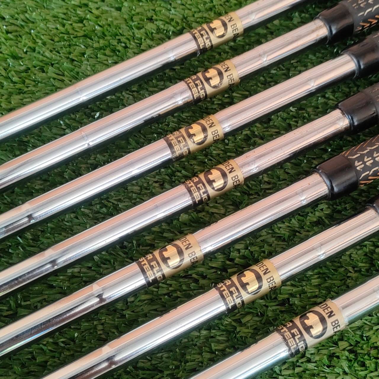 ชุดเหล็ก MACGRAGOR REG.086 GOLDEN BEAR มีเหล็ก 2-9 *** ขาดเหล็ก 6 ***