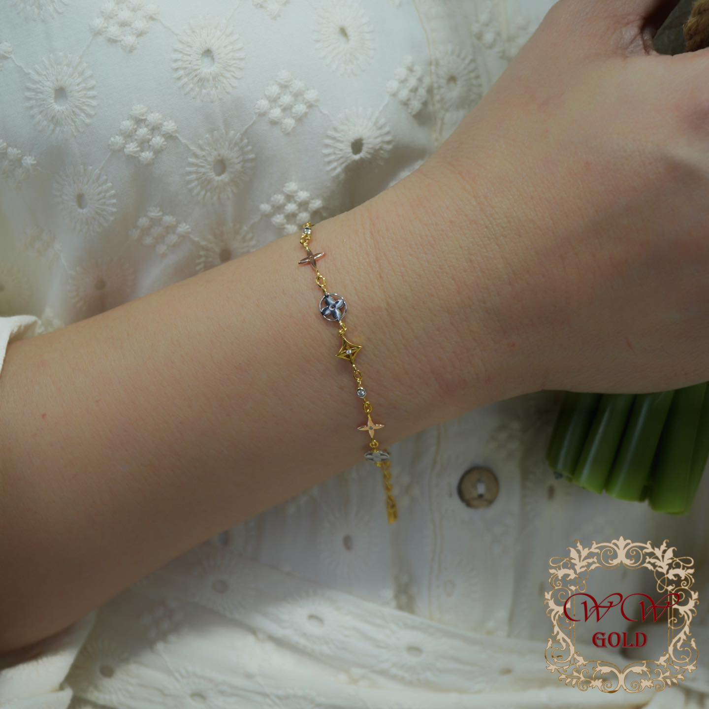 สร้อยข้อมือ 3 สี