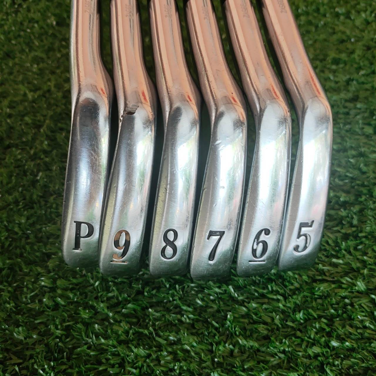 ชุดเหล็ก TITLEIST 690 MB FORGED มีเหล็ก 5-9 เเละ PW ก้าน PROJECT-X 5.5 เหล็ก FORGED ระดับพรีเมี่ยม!! ไม้กอล์ฟมือสอง ของแท้ BY NakaraLuxurious