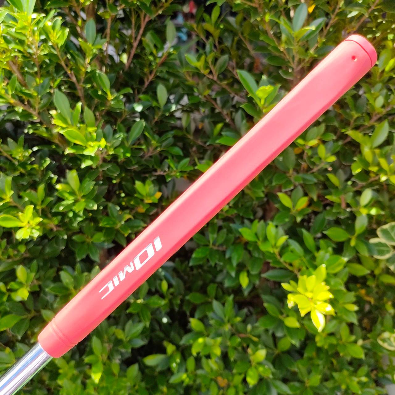 PUTTER ODYSSEY WHITE STEEL #2 รูปทรง STANDARD พัตต์ง่าย นุ่ม แต่รุ่นนี้พิเศษกว่าคือหน้า STEEL ทำให้พัตต์เกาะไลน์มากๆครับ