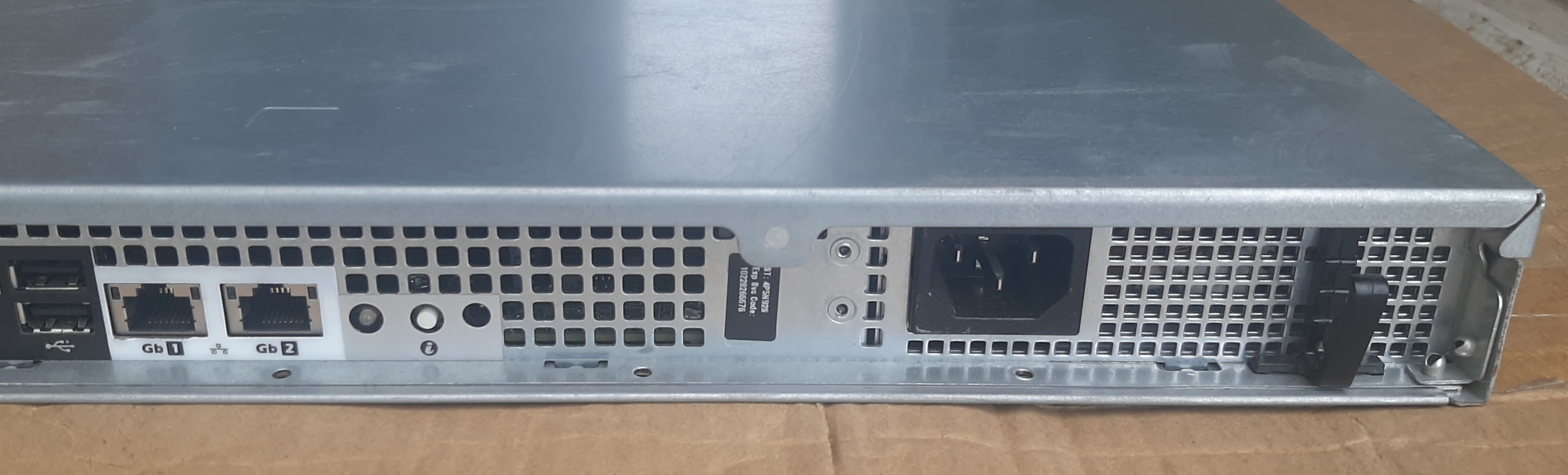 เซิร์ฟเวอร์มือสอง Dell PowerEdge R210 (CPU x3430 Ram4GB HDD250GB) ประกันร้าน 1 เดือน