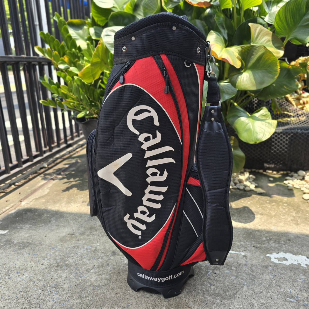 ถุงกอล์ฟ Callaway ของแท้มือสอง สภาพเดิมๆเลยค่ะ ลดพิเศษสุด!!!