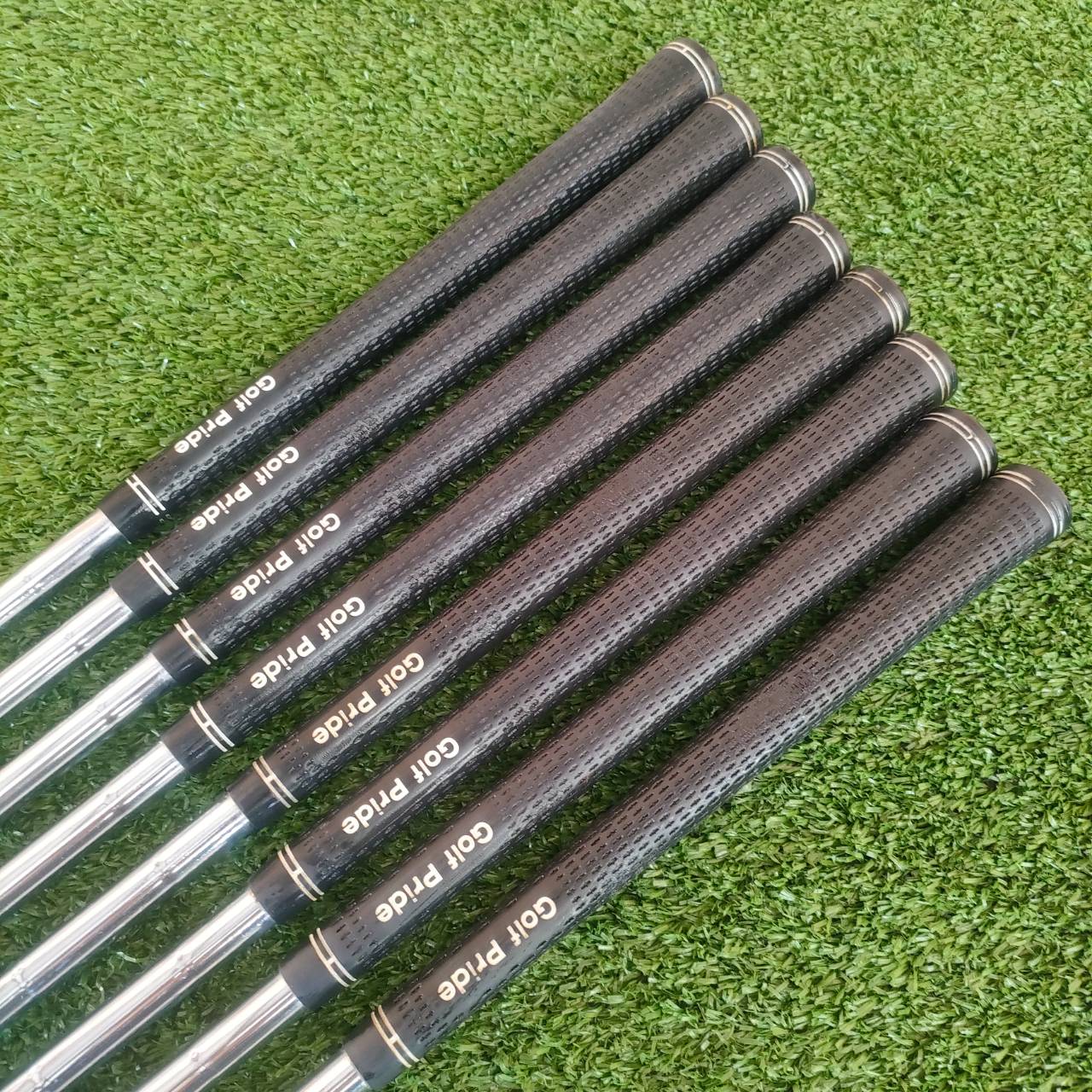 ชุดเหล็ก TITLEIST 690 CB มีเหล็ก 3-9 เเละ PW ก้าน DYNAMIC GOLD R300 เป็นเหล็ก FORGED ระดับพรีเมี่ยม!! ไม้กอล์ฟมือสอง ของแท้ BY NakaraLuxurious