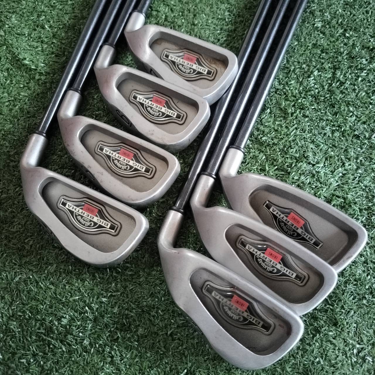 ชุดเหล็ก CALLAWAY BIG BERTHA มีเหล็ก 4 5 6 7 8 9 และ PW ก้าน RCH 96 FLEX R รุ่นสร้างชื่อสุดๆของ Callaway Golf เป็นเหล็กที่ตีง่ายมาก CAVITY ใหญ่ ไม้กอล์ฟพรีเมี่ยมมือสอง ของแท้ By NakaraLuxurious