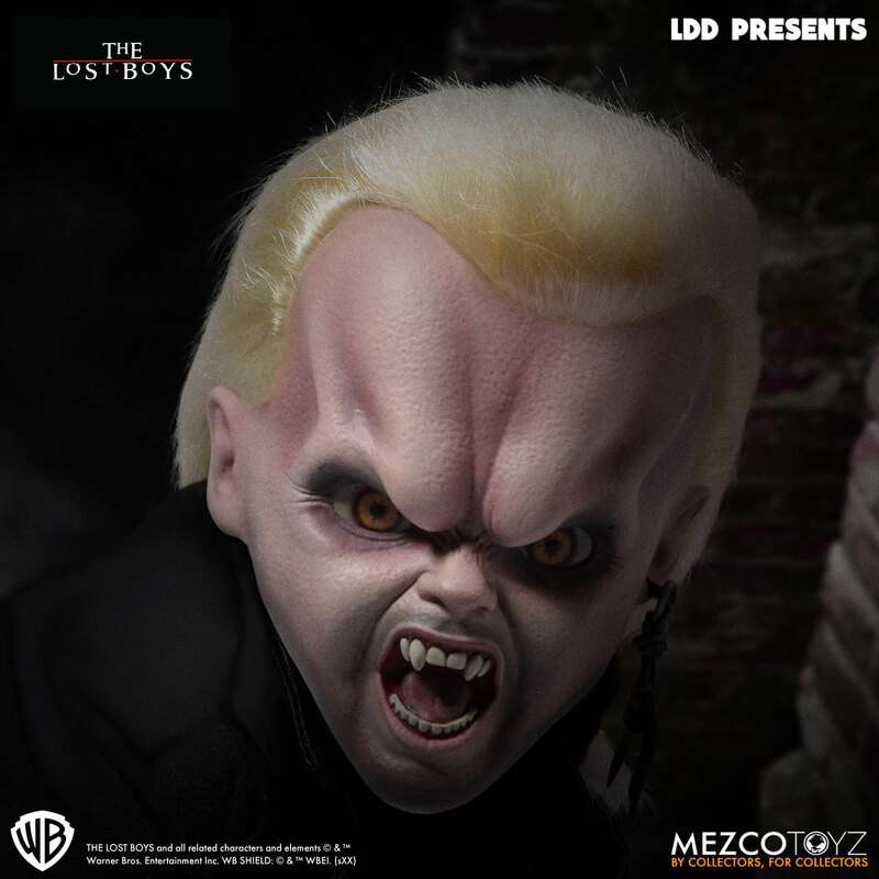 [สั่งจอง]Mezco Toyz 10" : Living Dead Dolls Lost Boys - David