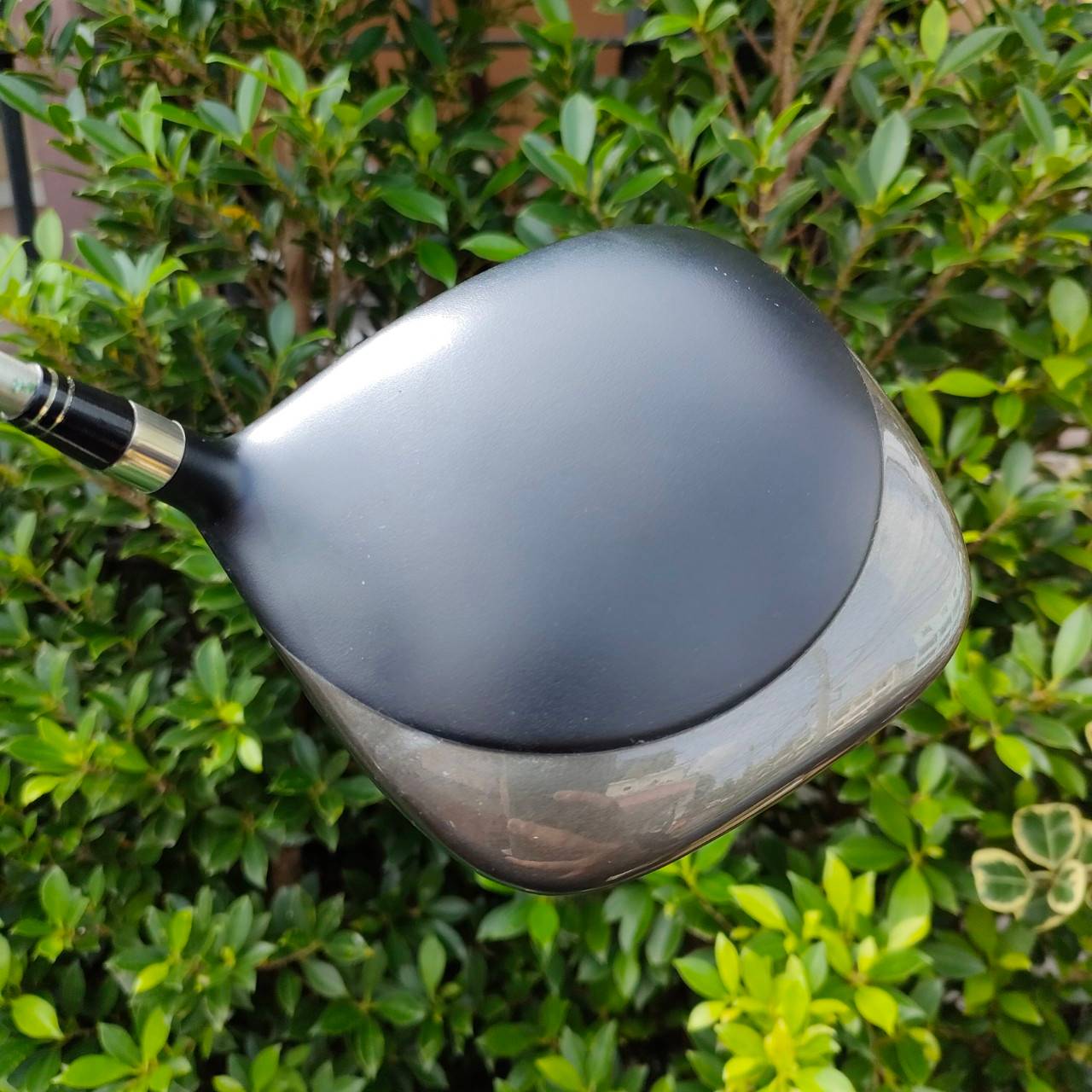 DRIVER NIKE SUMO2 5900 ก้าน PDC FLEX R องศา 10.5 เป็นรุ่น M.O.I. 5900 คือสูงที่สุดแล้วครับ ตีตรงอย่างเดียว ข้อเสียคือตีเลี้ยวไม่ได้ ตีไกล ตีง่าย ฟาดลงมาแรงๆ ตรงมาก