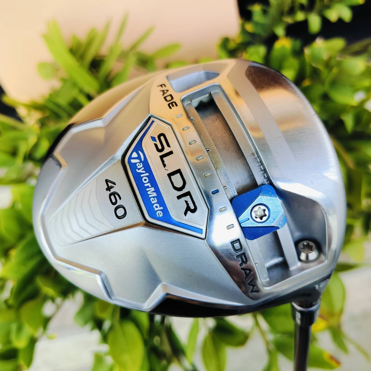 Driver Taylormade SLDR 460 ก้าน TM1-114 FLEX R องศา 12 สามารถไขปรับองศาที่คอไม้ และไขปรับทิศทาง ซ้าย หรือ ขวา หัวใหญ่ ตีง่าย ตีไกล ชดเชยผิดพลาดสูง ไม้กอล์ฟพรีเมี่ยมมือสอง ของแท้ By NakaraLuxurious