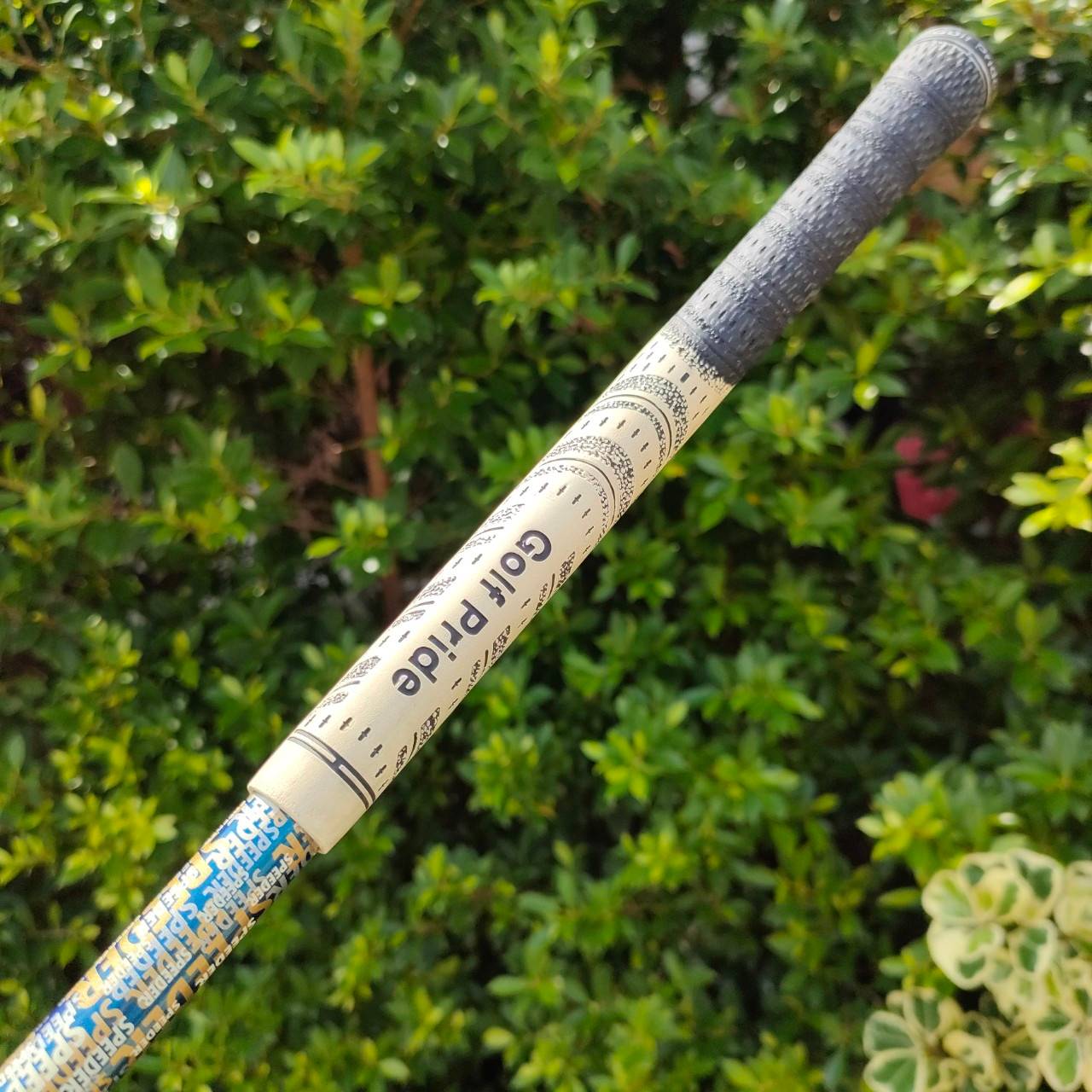 DRIVER YONEX V-MASS 400SE+ องศา 10.5 ก้าน FUJIKURA SPEEDER 569 FLEX A ตัวนี้เน้นท่าที่ตีเบา ๆ จะช่วยเพิ่มระยะได้ดีมาก!! ไม้กอล์ฟมือสอง ของแท้ BY NakaraLuxurious