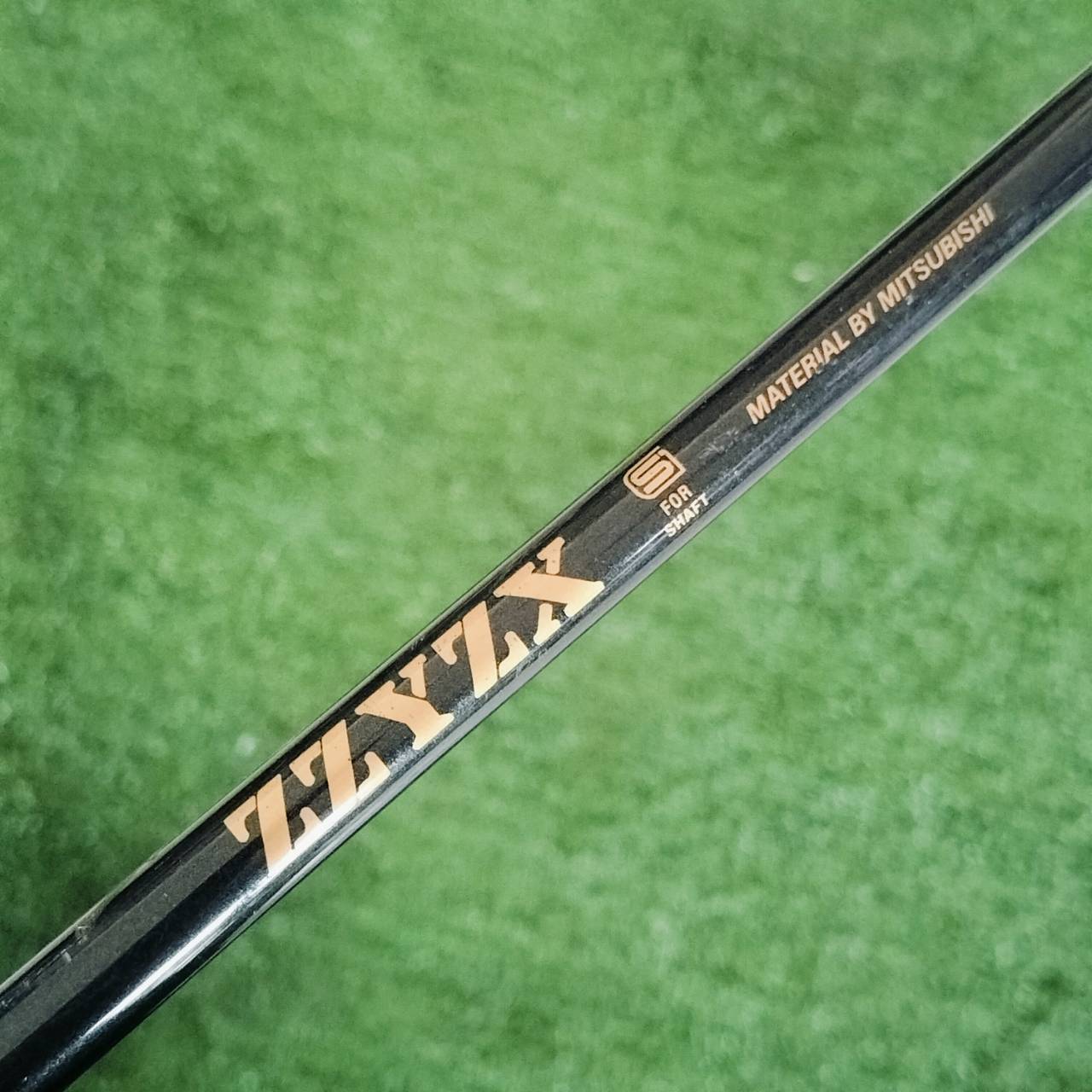 FW3 DRIVING SPOON องศา 15 ก้าน MITSUBISHI ZZYZX FLEX R หัวแบนใหญ่ๆ ตีง่าย เพราะหน้ายาว ทำให้ตีผิดพลาดได้เยอะ ชดเชยสูง ไม้กอล์ฟพรีเมี่ยมมือสอง ของแท้ By NakaraLuxurious