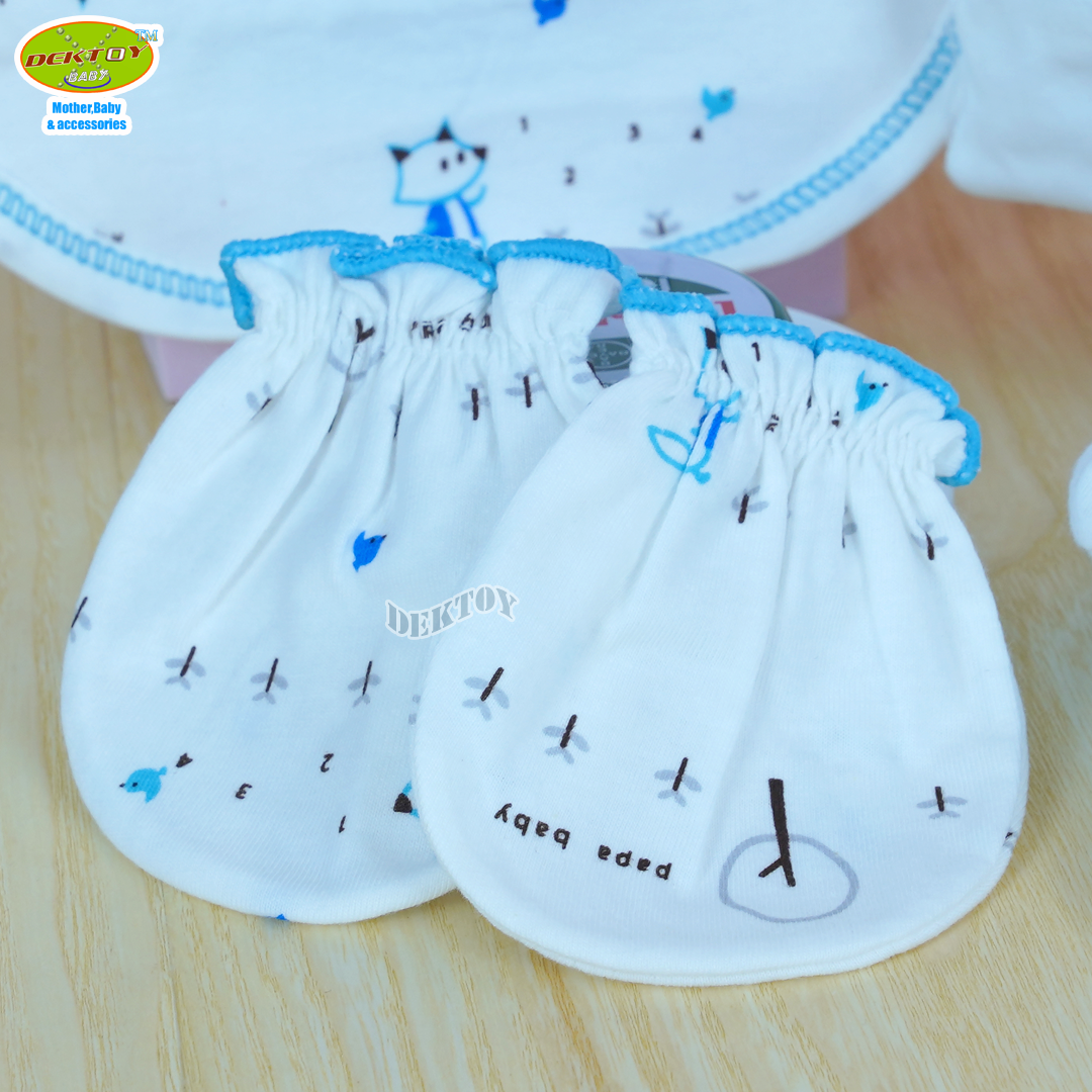 Papa ปาป้าเซ็ท4ชิ้น ถุงมือ+ถุงเท้า+หมวก+ผ้ากันเปื้อน เด็กแรกเกิด โทนเด็กชาย