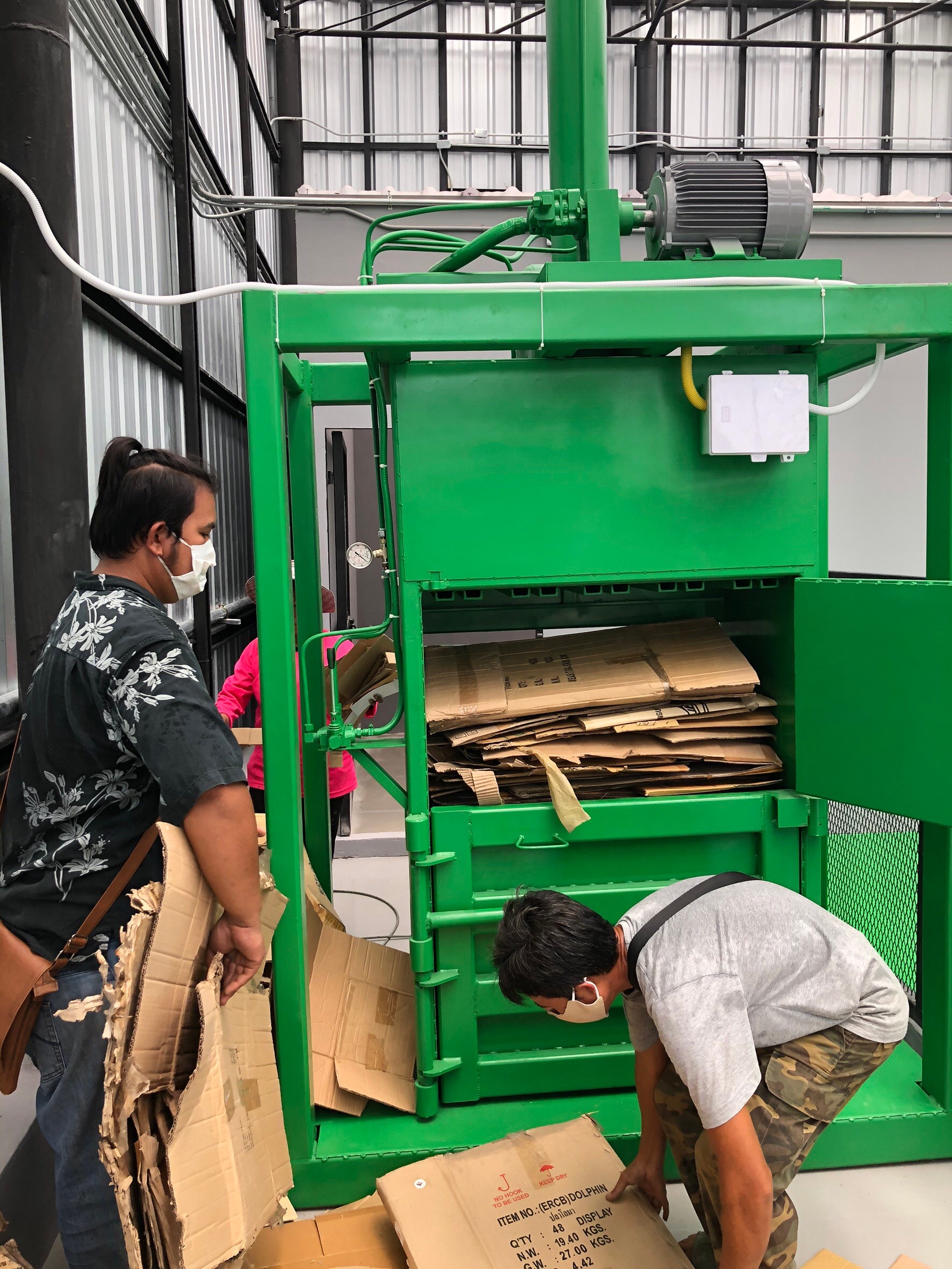 พระจอมเกล้าพระนครเหนือ ก่อสร้างโรงแยกขยะรีไซเคิล