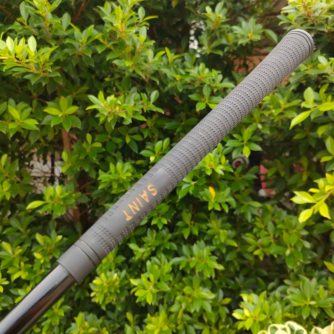 ชุดเหล็ก KOALA 851 PRO ของใหม่!! มีเหล็ก 5-9 เเละ PW SW ก้าน PARAGON FLEX R ด้านหลัง CAVITY ลึกมากๆ และมีหมุดถ่วงน้ำหนัก ตีง่ายแบบมากๆ!! ไม้กอล์ฟมือหนึ่ง ของแท้ BY NakaraLuxurious