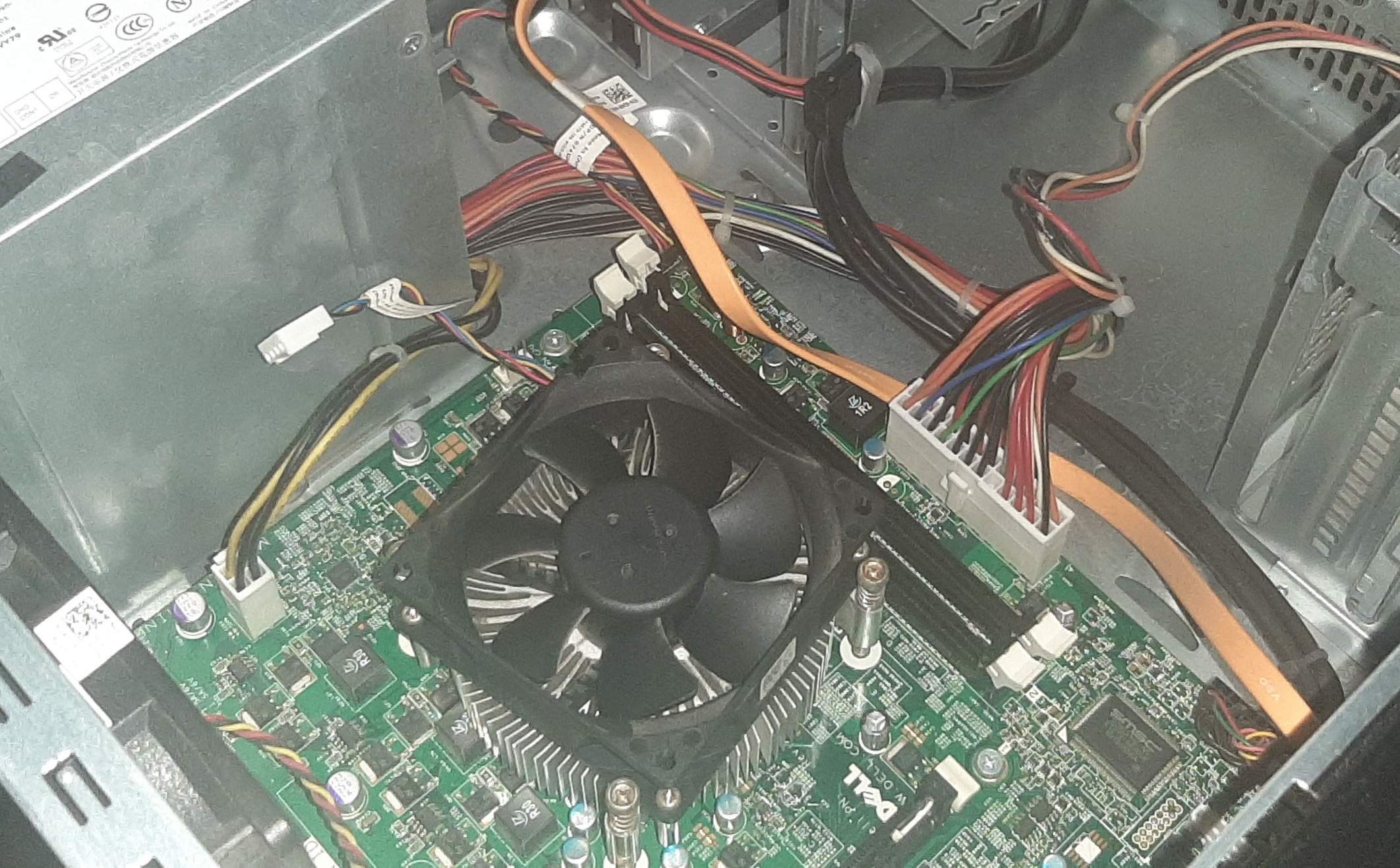 พีซีมือสอง Dell Optiplex 390 MT (เครื่องเปล่า) รองรับ CPU Gen2 Ram DDR3 สภาพดี ประกันร้าน 1 เดือน