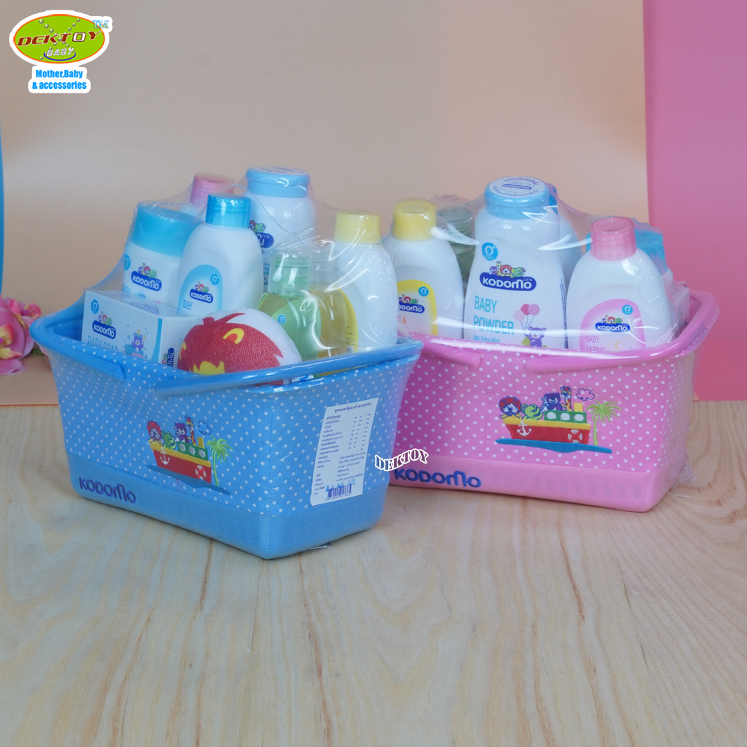 Kodomo โคโดโมะ ชุดของขวัญตะกร้า เซ็ทเยี่ยมคลอด สำหรับเด็กแรกเกิด 9 ชิ้น
