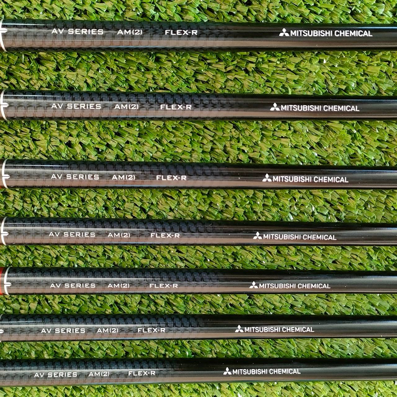 *** ของใหม่มือหนึ่งในซีน *** *** ของศูนย์ครับ *** ชุดเหล็ก TITLEIST T300 ชุดนี้เป็นชุดใหญ่สุดแพงที่สุด มีเหล็ก 5 - 9 PW เเละมี WEDGE องศา 48 มาให้ด้วยครับ