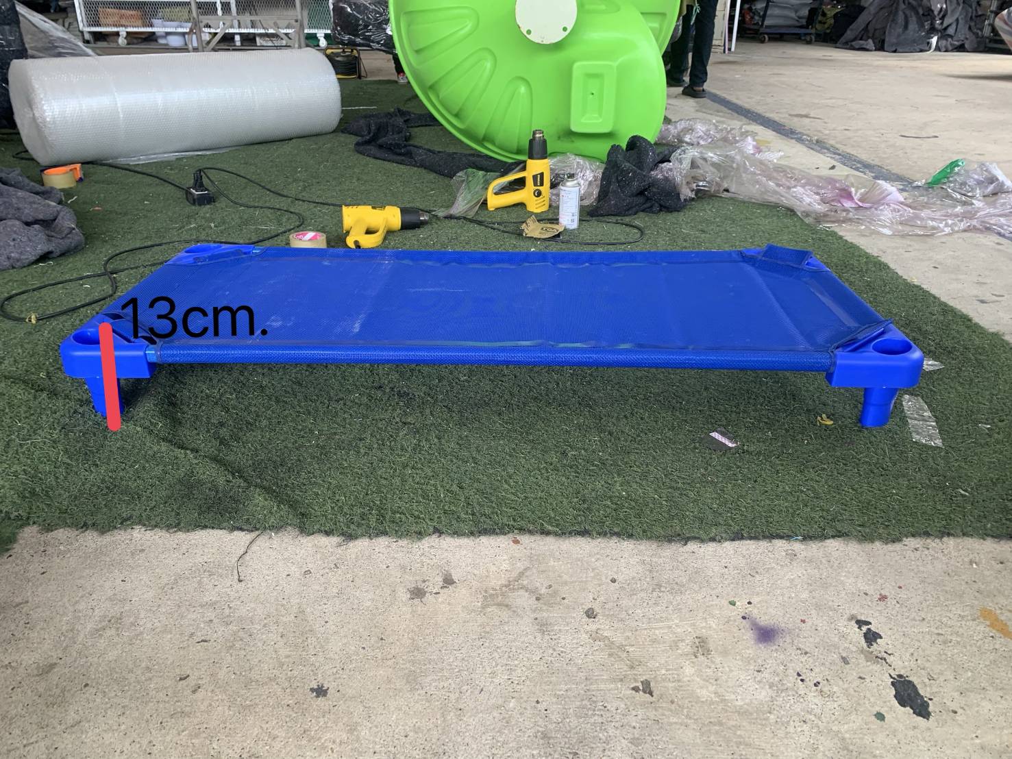 เตียงผ้าตาข่ายB สีน้ำเงิน โครงสร้างไฟเบอร์กลาส,เตียงเด็กอนุบาล,เตียงสนาม เตียงตาข่าย เตียงผ้าใบตาข่าย สำหรับโรงเรียน ศูนย์พัฒนาเด็กเล็ก พร้อมส่ง