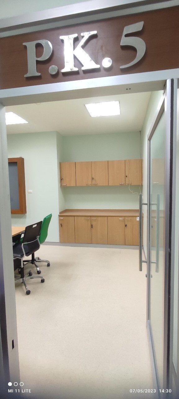 งานปรับปรุงห้องประชุมภาควิชาอายุรศาสตร์ร.พ.ศิริราช