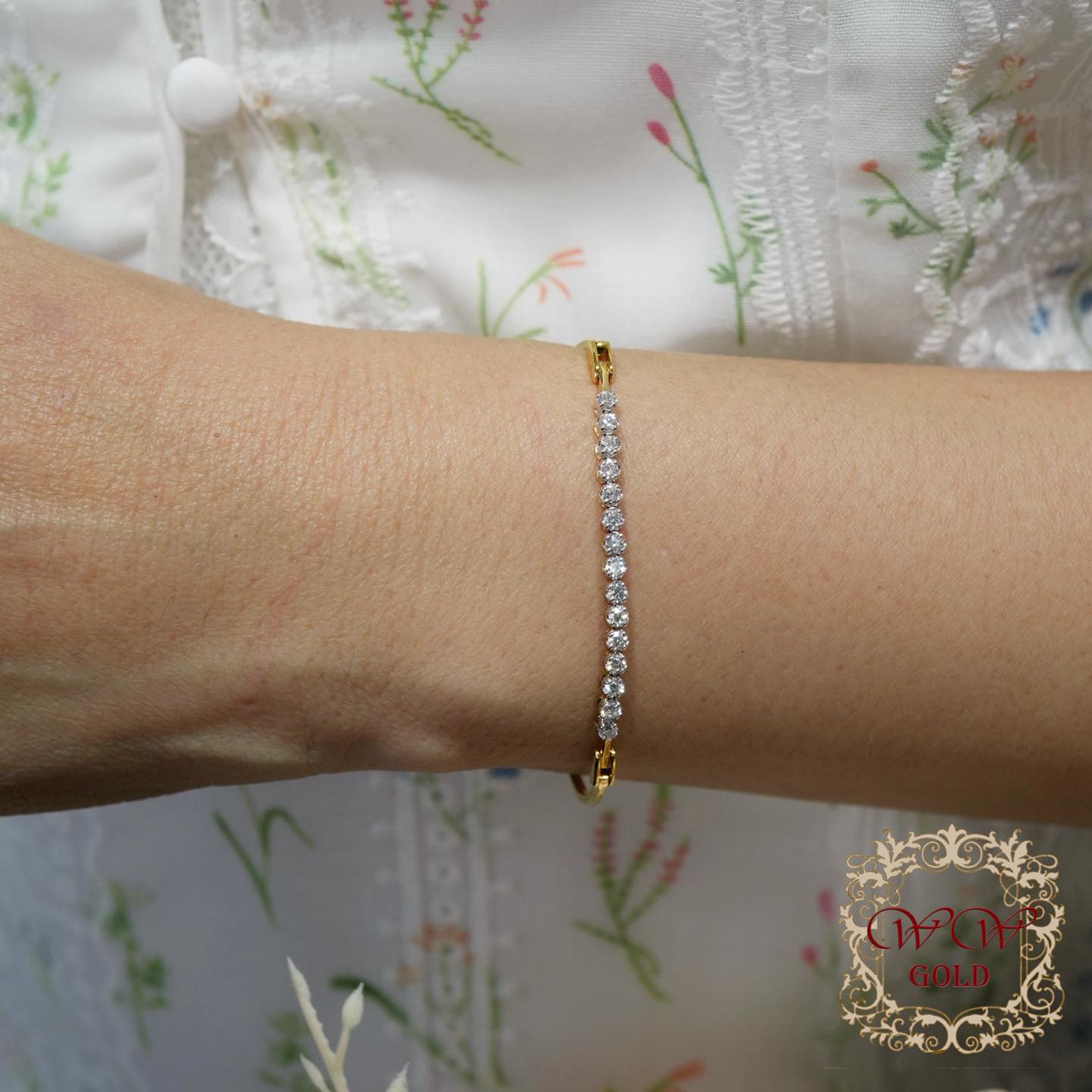 สร้อยข้อมือเพชรแถว^^