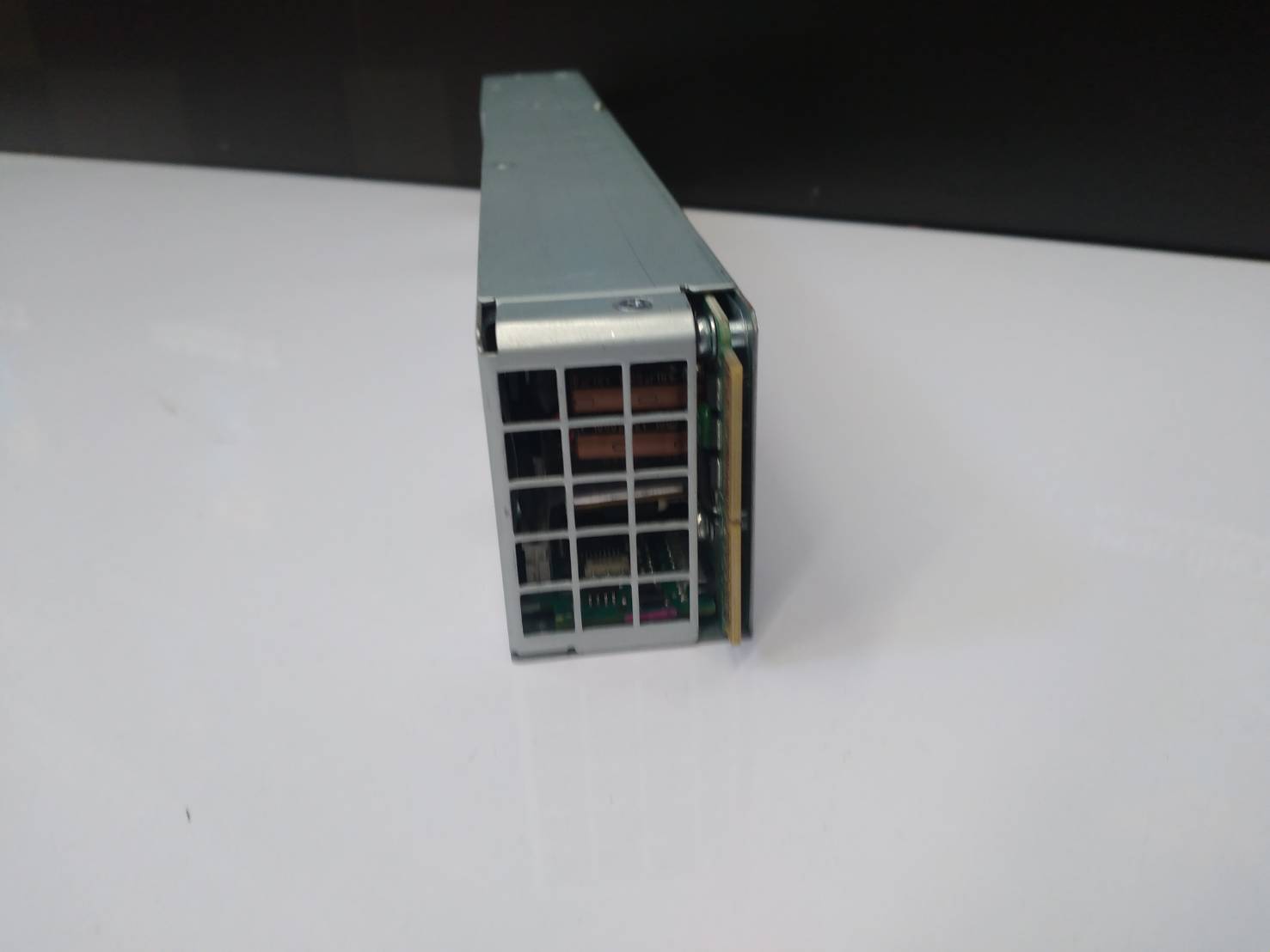 39Y7236 39Y7235 7001484-J000 IBM X3650 M3 SERVER 675WATT POWER SUPPLY