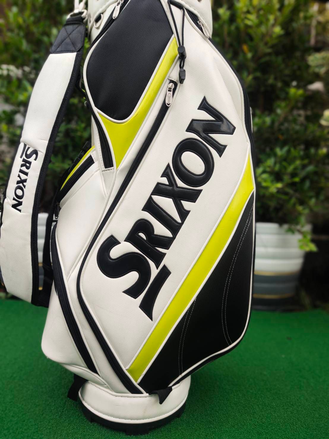 ถุงกอล์ฟ SRIXON ของแท้ มือสอง สีสวยมาก