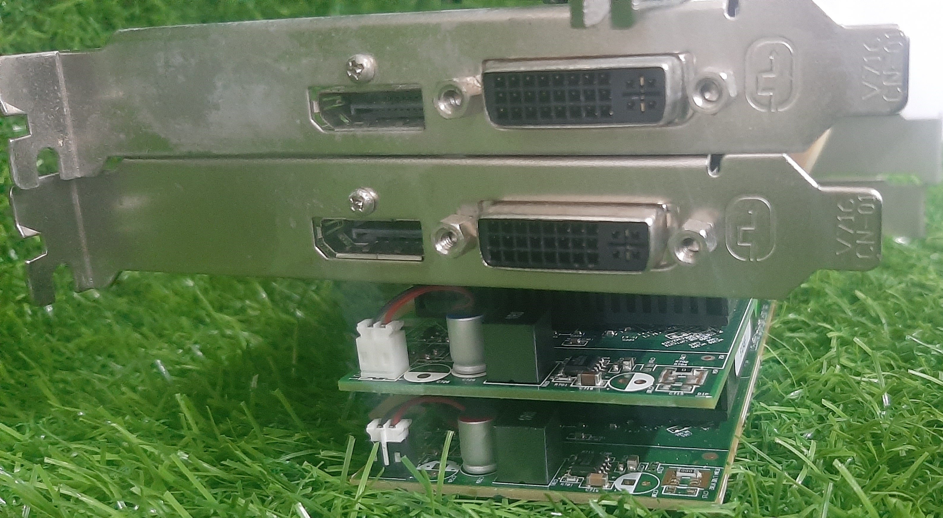 การ์ดจอมือสองสภาพดี ประกันร้าน 1 เดือน AMD R5 240 1GB DDR3