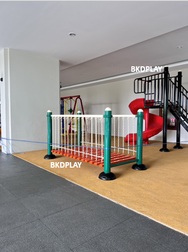 สะพานแขวนโซ่ทรงตัว สะพานทรงตัว สะพานแขวน เครื่องเล่นสนามกลางแจ้ง เครื่องเล่นสนามเหล็ก , ของเล่น สั่งผลิต 10-20 วัน