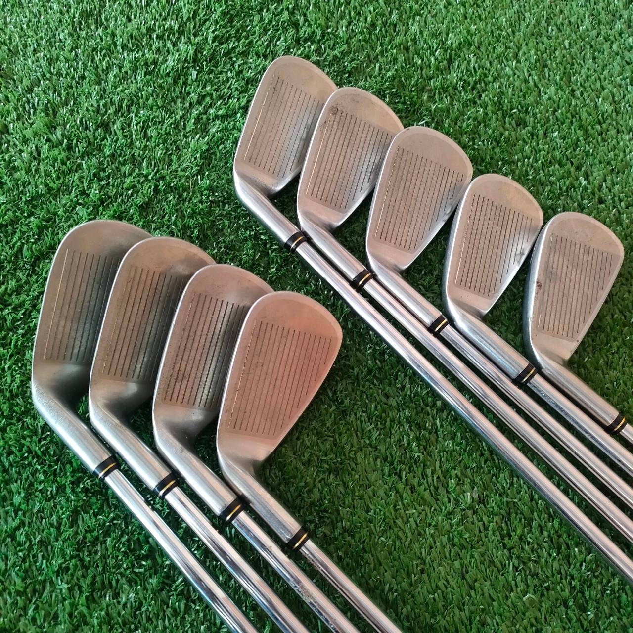 ชุดเหล็ก XXIO IMPACT POWER FACE มีเหล็ก 4-9 เเละ PW AW SW ก้าน N.S.PRO 950 GH FLEX R ชุดเหล็กพรีเมี่ยมหน้าเด้งจากญี่ปุ่น มีแผ่นไทเทเนี่ยมที่หน้าไม้ ก้านพรีเมี่ยมเหล็กเบา 95 กรัม สภาพสวยเดิมๆทั้งชุด ไม้ครบ เต็มขุดเลยครับ