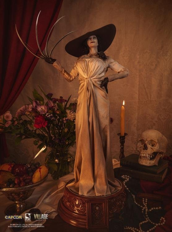 [สั่งจอง]PureArts 1/4 : Lady Dimitrescu (Resident Evil Village)