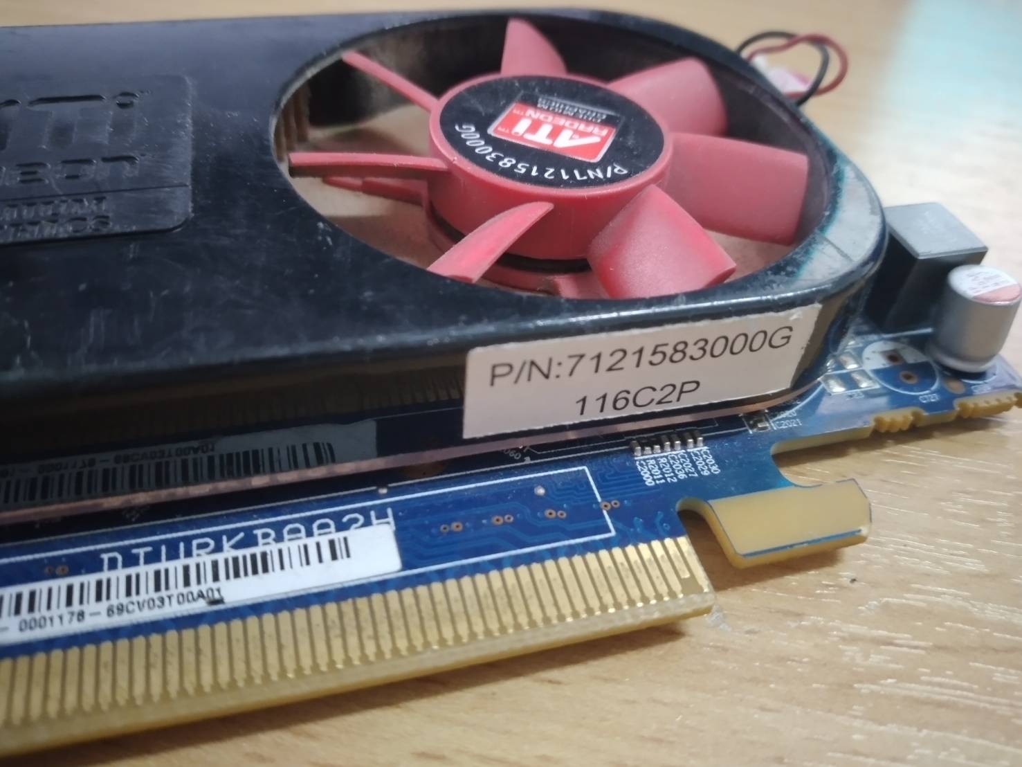 ATI RADEON HD 6570 2GB PCIE HDMI/DVI VIDEO CARD HP 633907-001