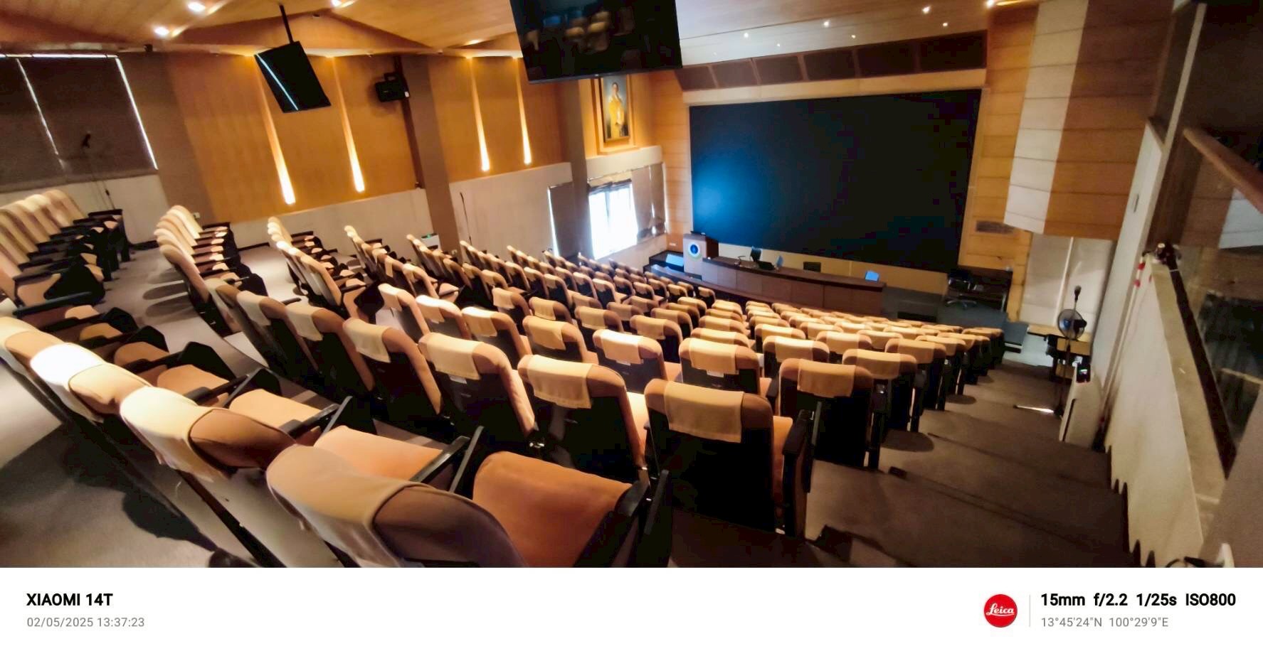 งานปรับปรุงห้องประชุมอายุรศาสตร์โรงพยาบาลศิริราช