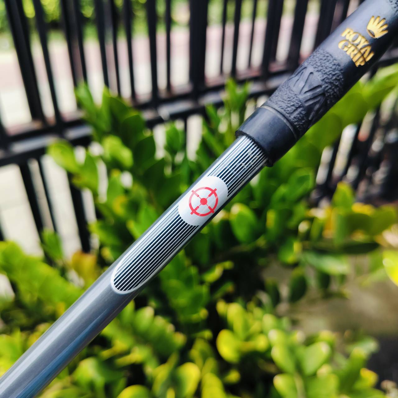 IRON WOOD BAZOOKA J MAX เป็นไฮบริด 4 องศา 24 ตีดีมากๆ เป็นเหล็กกึ่งหัวไม้ หรือไม้กระเทย ทำให้ตีง่ายกว่าเหล็กทั่วไปมากๆ ไม้กอล์ฟพรีเมี่ยมมือสอง ของแท้ By NakaraLuxurious
