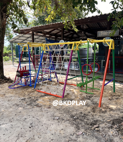 เครื่องเล่นสนามกลางแจ้ง ชุดรวมรถไฟ, ประกอบด้วยสไลเดอร์รถไฟโยกปีนป่ายและชิงช้าม้าโยก OutdoorPlayground,ผลิตเครื่องเล่นสนาม,เครื่องเล่นงบสพฐ.ประชารัฐ ราคาโรงงาน