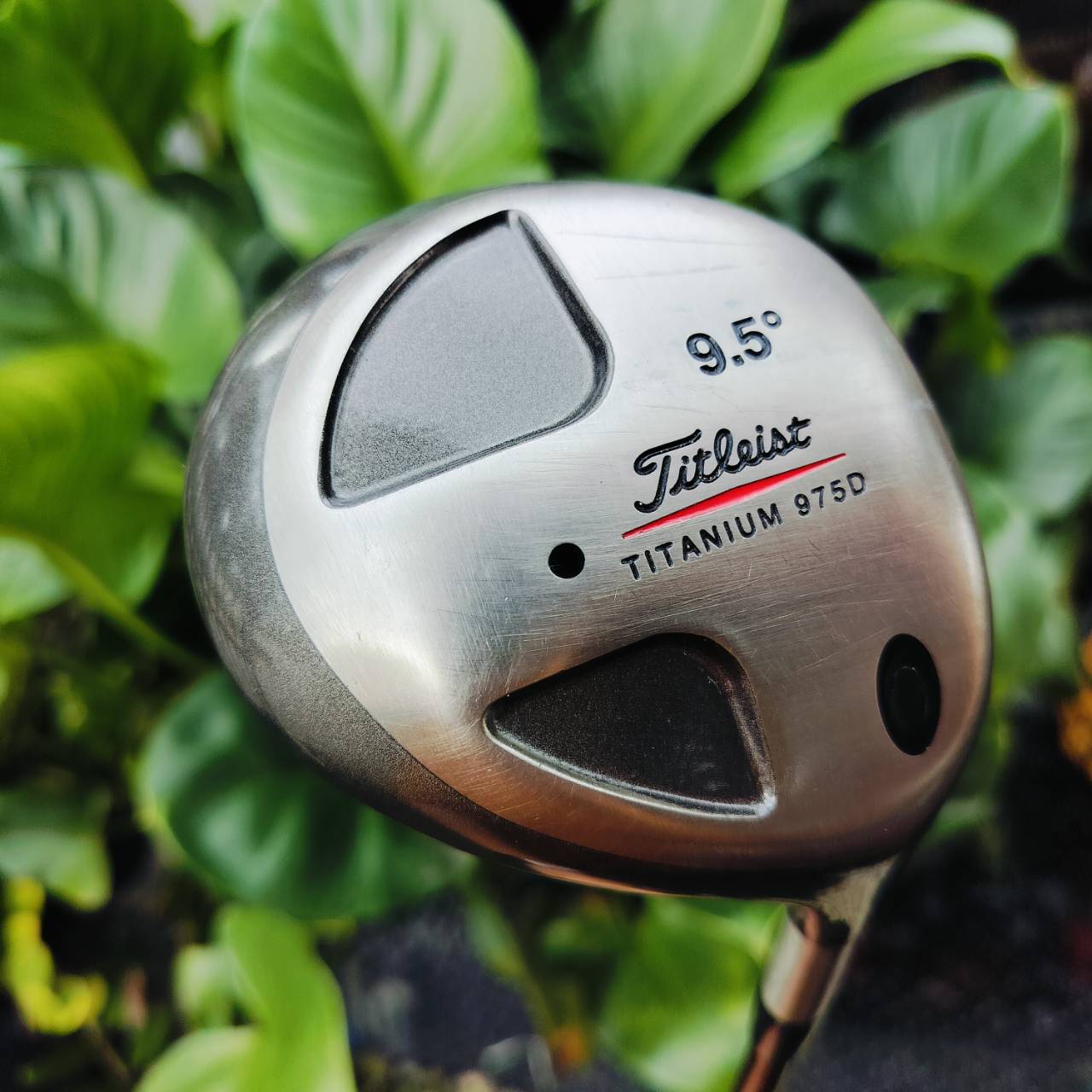 Driver titleist 975D องศา 9.5 ก้าน GRAFALLOY PROLITE FLEX R ก้านดีมากๆ ตีง่ายๆ เร่งสปีดได้ดี ไม้กอล์ฟพรีเมี่ยมมือสอง ของแท้ By NakaraLuxurious