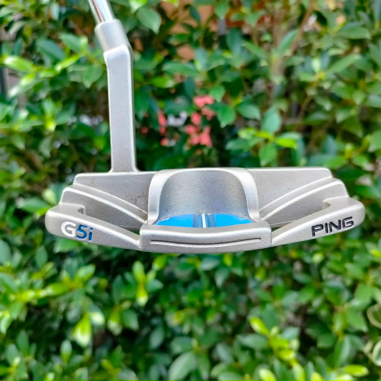 PUTTER PING ALLY G5I ความยาว 34 นิ้ว ด้านหลังยื่น กระจายน้ำหนัก หน้าสัมผัสดีมาก มีเส้นเล็ง พัตต์ง่ายมากๆ