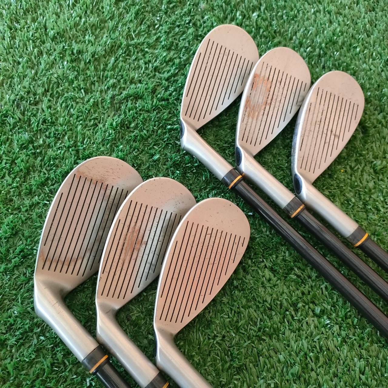 ชุดเหล็ก KASCO POWER TORNADO SUPER HYTEN มีเหล็ก 5 - 9 เเละ PW ก้าน POWER TORNADO FLEX R ชุดเหล็กหน้าเด้ง SUPER HYTEN รูปทรงออกแบบพิเศษ ทำให้ตีง่าย มากๆ หน้าไม้ยาว และตีลูกลอยได้ดี ระยะดีสุดๆ