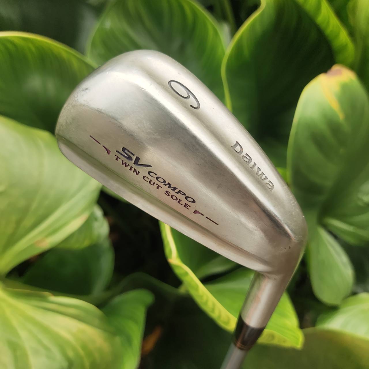 ** ไม้กอล์ฟผู้หญิง ** ชุดเหล็ก DAIWA SV COMPO เทคโนโลยี "Twin Cut Sole" หน้าเคฟล่าทั้งเซ็ต