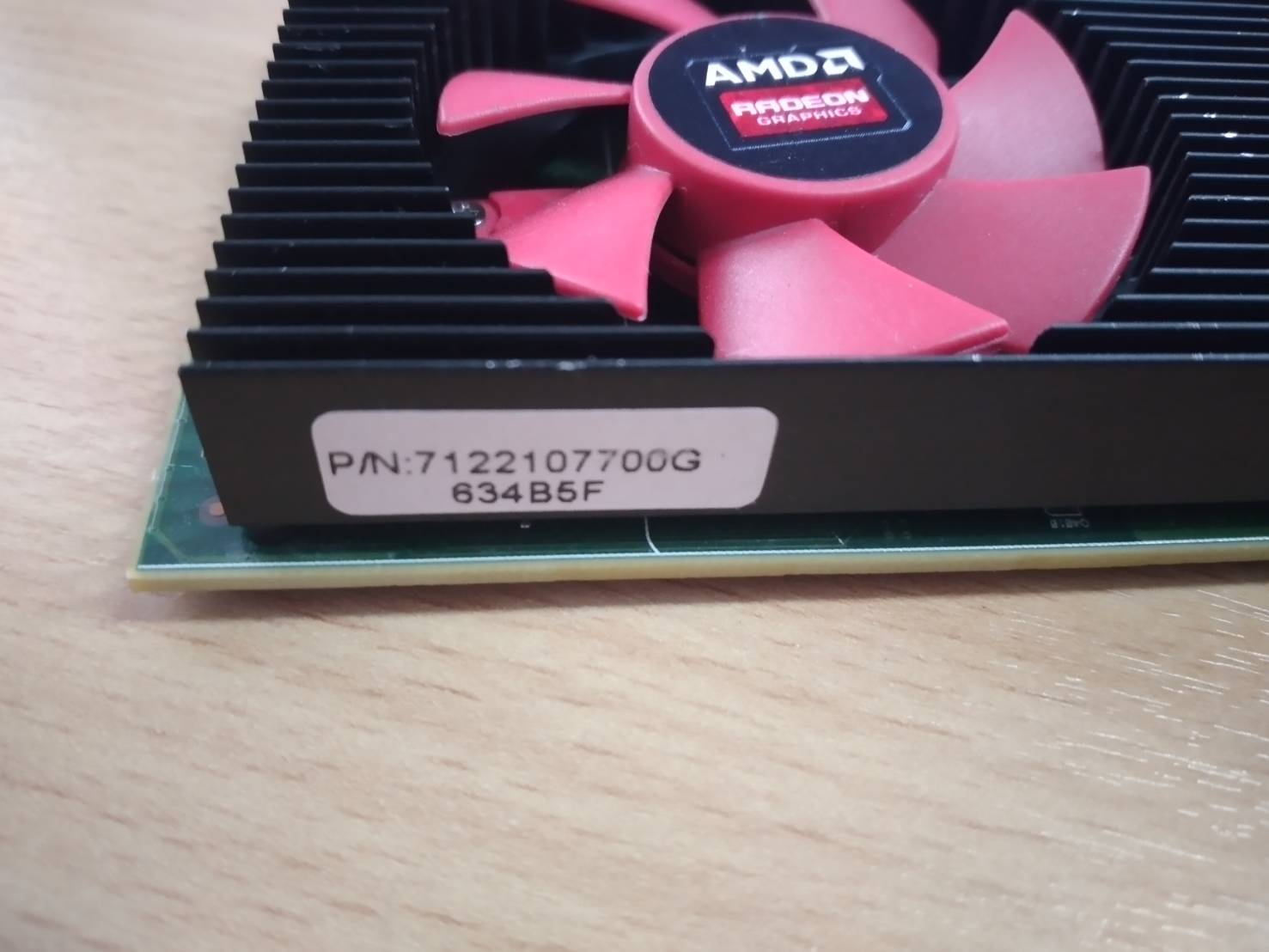 Amd Radeon R5 340X 2GB Dvi Video Card ขาสั้น
