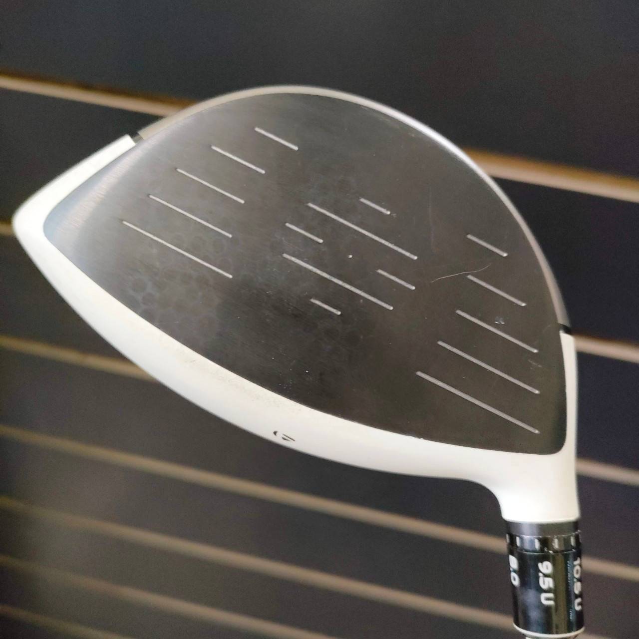 ** ไม้กอล์ฟสำหรับท่านที่ถนัดซ้าย ** DRIVER TAYLORMADE R1 ก้าน FUJIKURA FUEL FLEX S เป็นก้าน LIMITED EDITION สุดแพง!!! ไม้กอล์ฟมือสอง ของแท้ BY NakaraLuxurious