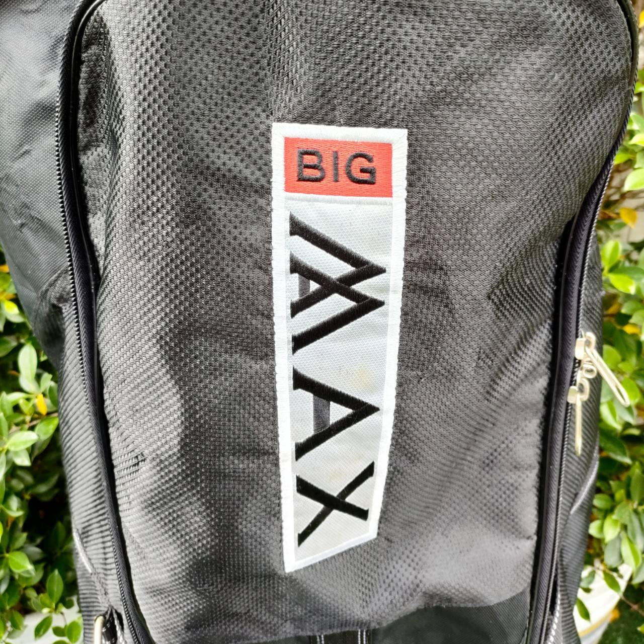 ถุงคลุมถุงกอล์ฟขึ้นเครื่องบิน BIG MAX มือสอง เเบบ ล้อลาก ถุงหนามากๆใหญ่ สวยครับ