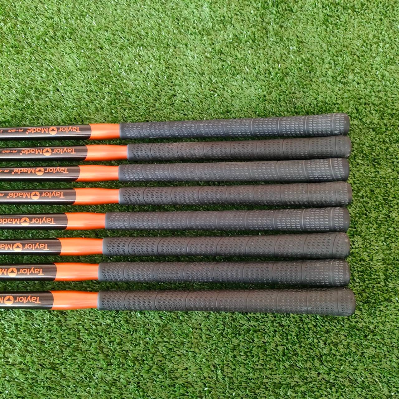 ชุดเหล็ก TAYLORMADE FIRESOLE TITANIUM มีเหล็ก 4-9 เเละ PW SW ก้าน TAYLORMADE FLEX R