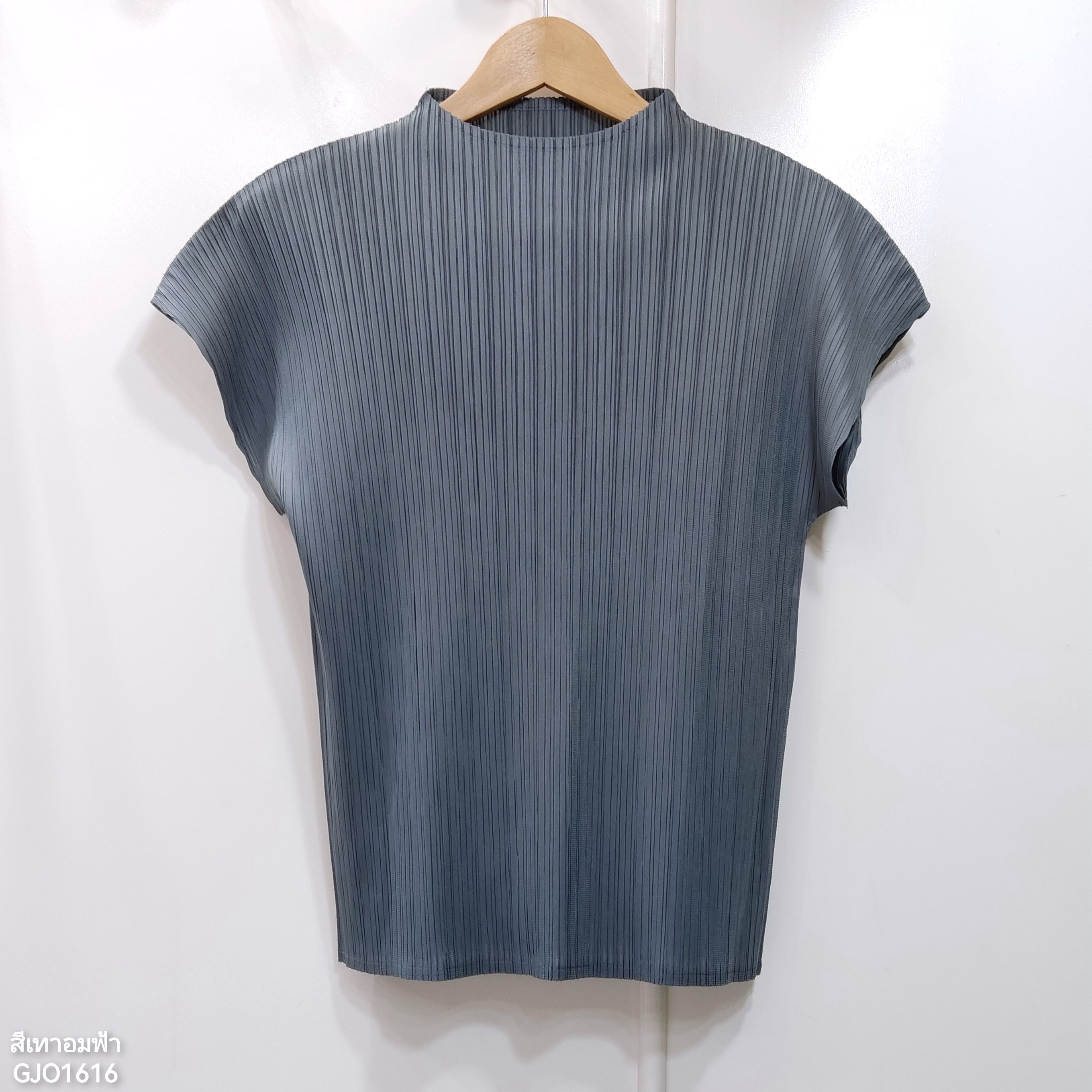 2MUAY รุ่น GJO1616 เสื้อพลีทคุณภาพ HIGH NECK SHORT SLEEVE PLEATED TOP 15 สี FREE SIZE