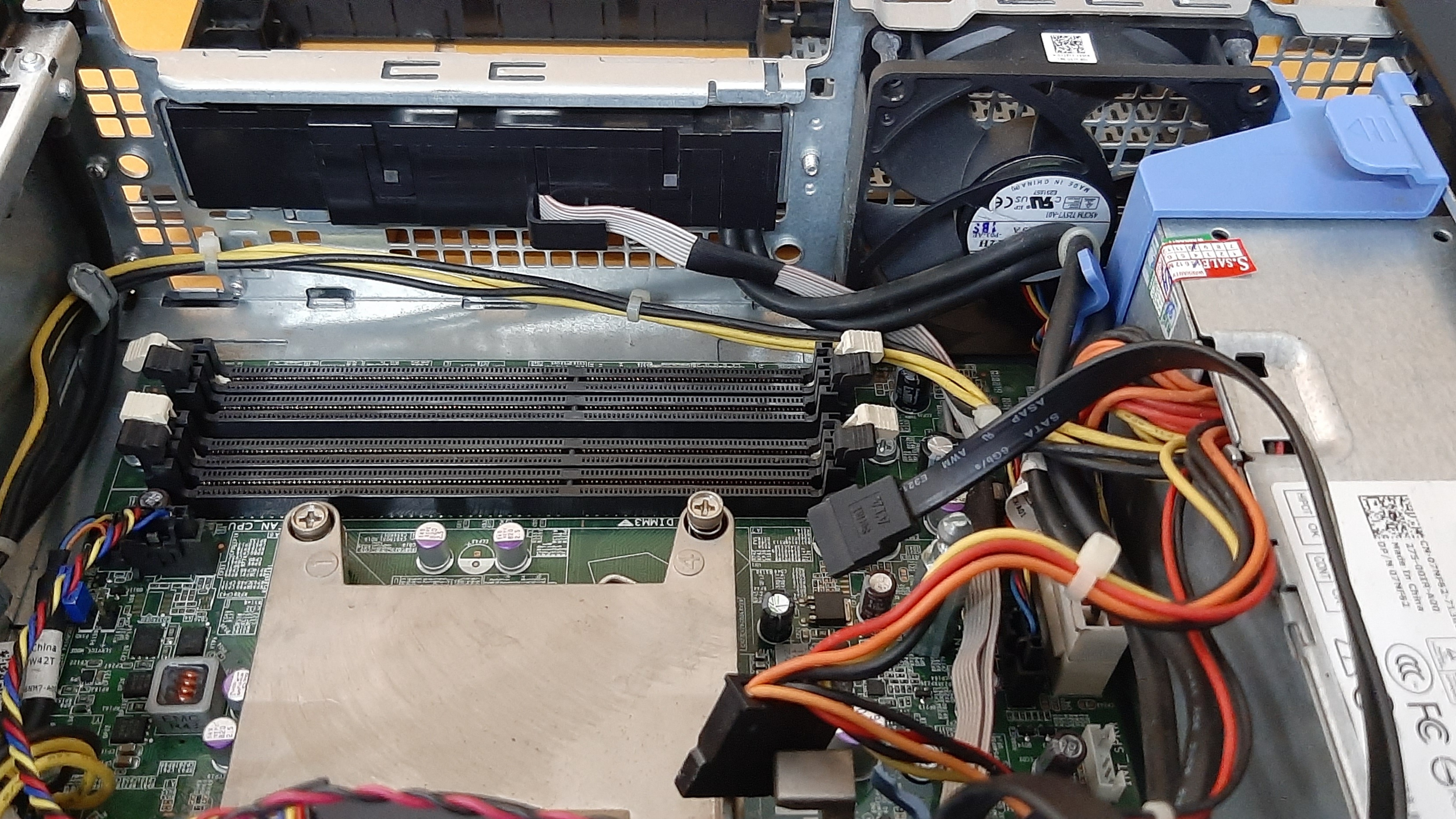 พีซีมือสอง สภาพดี ประกันร้าน 1 ร้าน Dell OptiPlex 790 SFF Gen2 (i7-2600 Ram8GB SSD120GB)