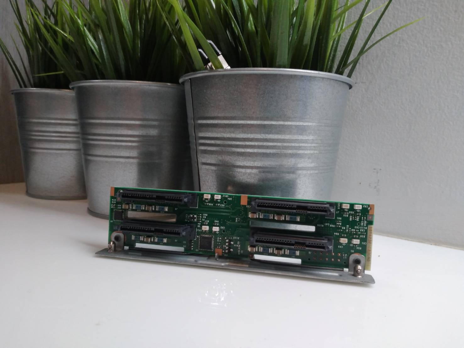 IBM System x3550 M4 * 46C9091 HDD Backplane Connection Board WQOP310