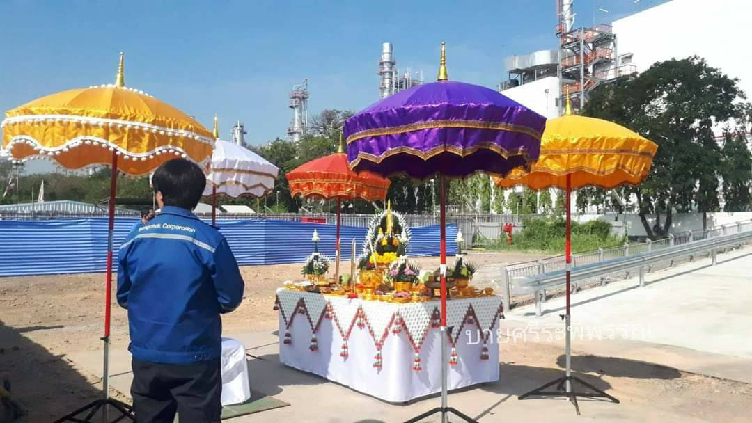 โต๊ะบวงสรวงแบบฉบับวัดท่าซุง ชุดประหยัด